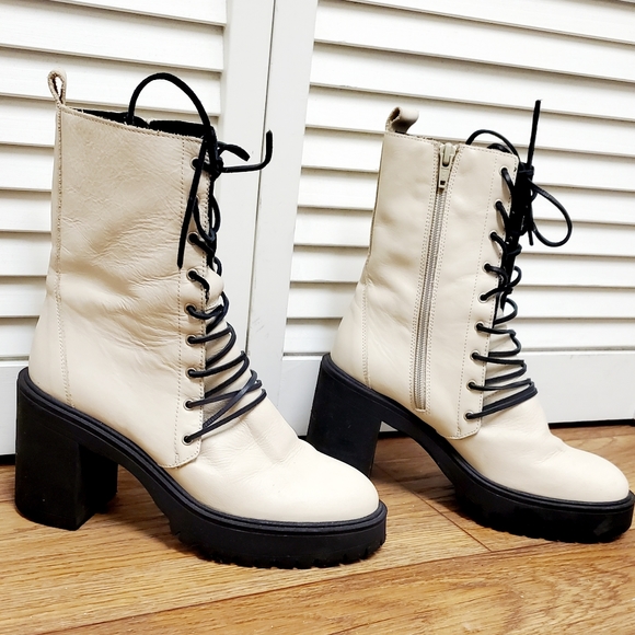 🌼SOLD! Free People Dylan Lace-Up Leather Combat Boots. 8/38. Off-White - Picture 3 of 14